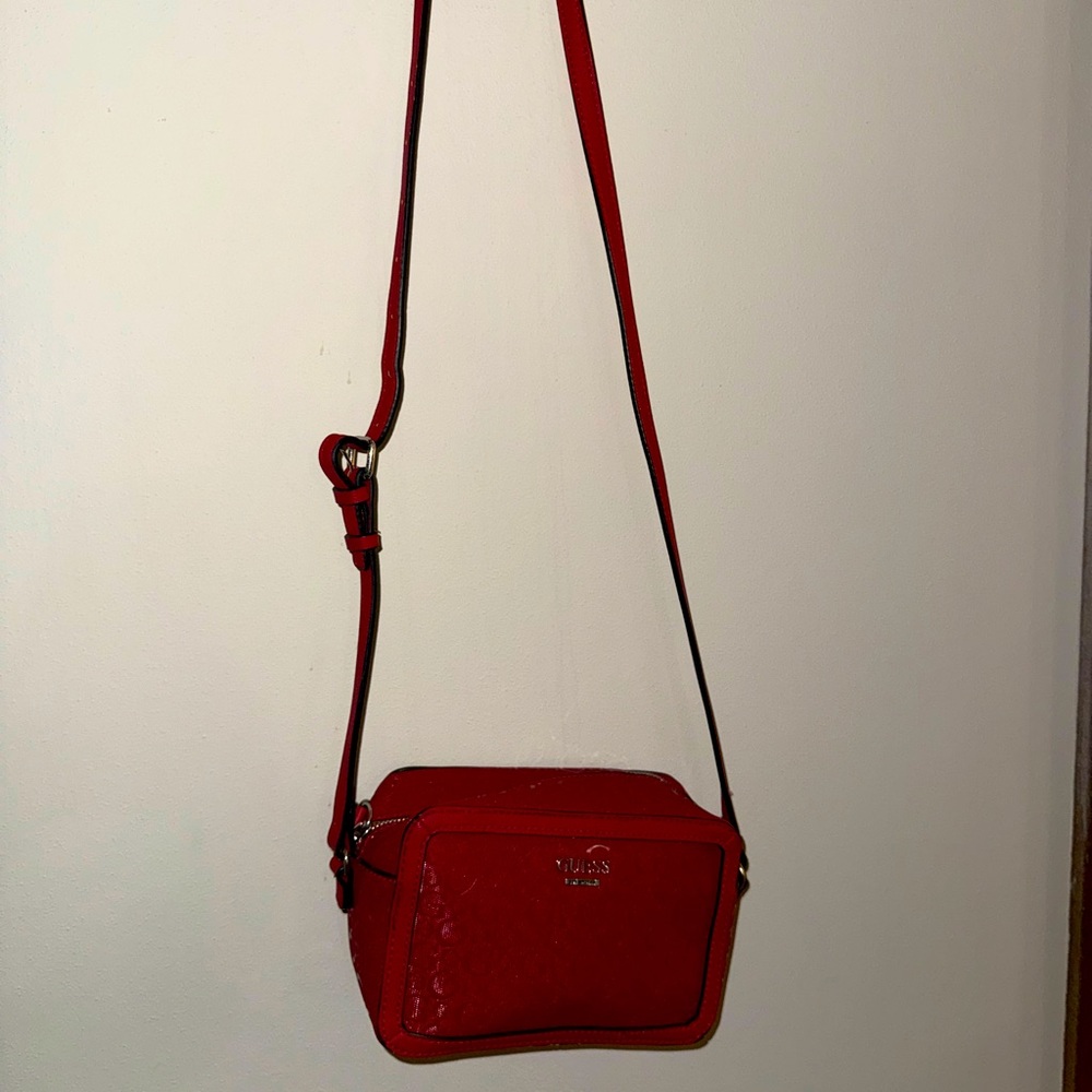 GUESS purse - Picture 2 of 3
